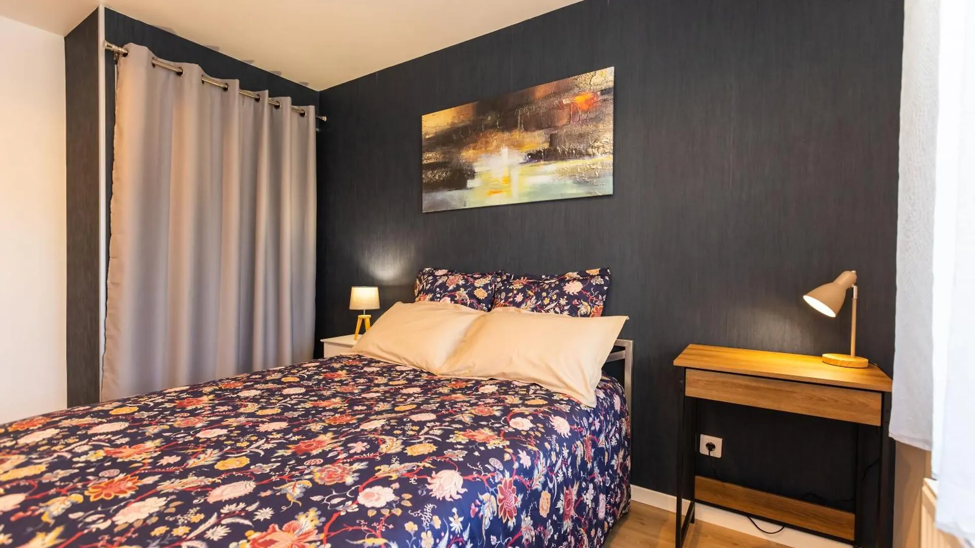 La Longere Forezienne Sainte-Agathe-la-Bouteresse Bed & Breakfast
